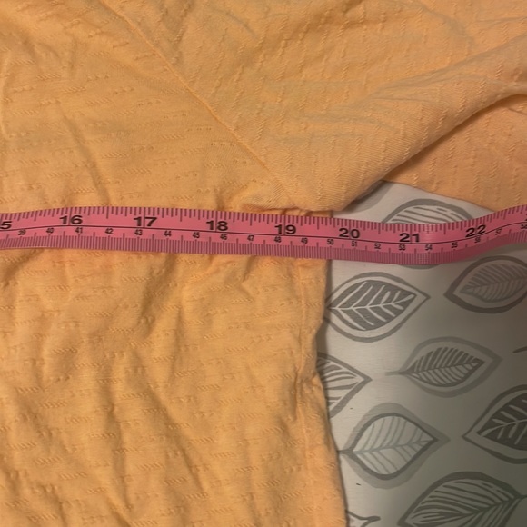 Croft and Barrow peach peasant top - Picture 3 of 4